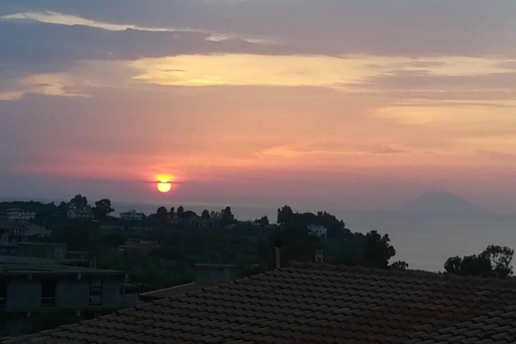 Appartamento Orizzonte Stromboli Tropea Buitenkant foto