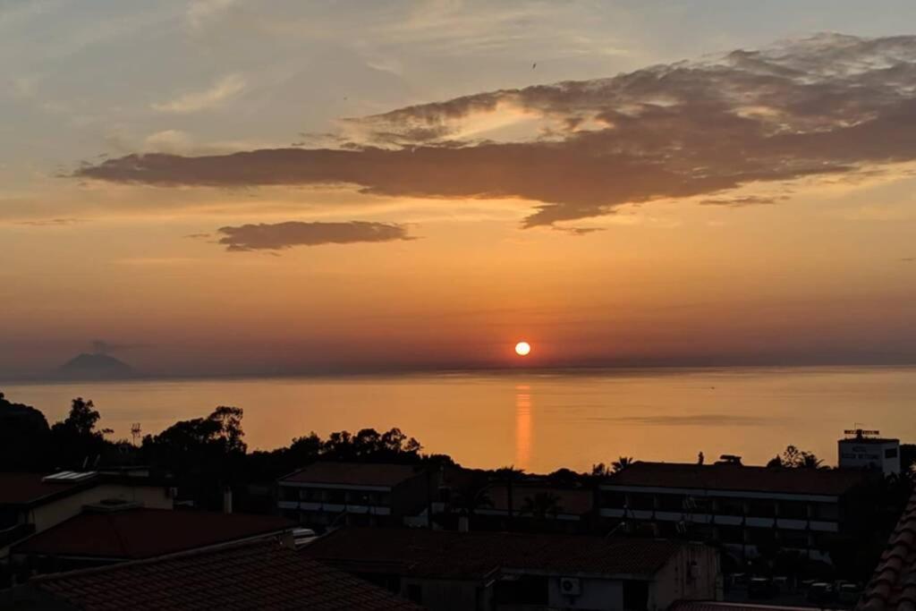 Appartamento Orizzonte Stromboli Tropea Buitenkant foto