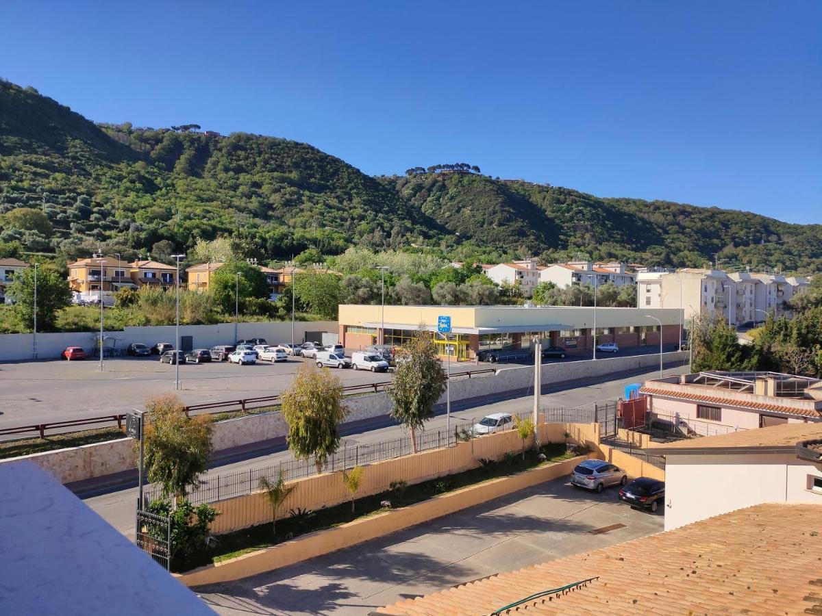 Appartamento Orizzonte Stromboli Tropea Buitenkant foto